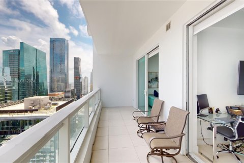 Condo in Miami, Florida, 1 bedroom  № 1351634 - photo 18