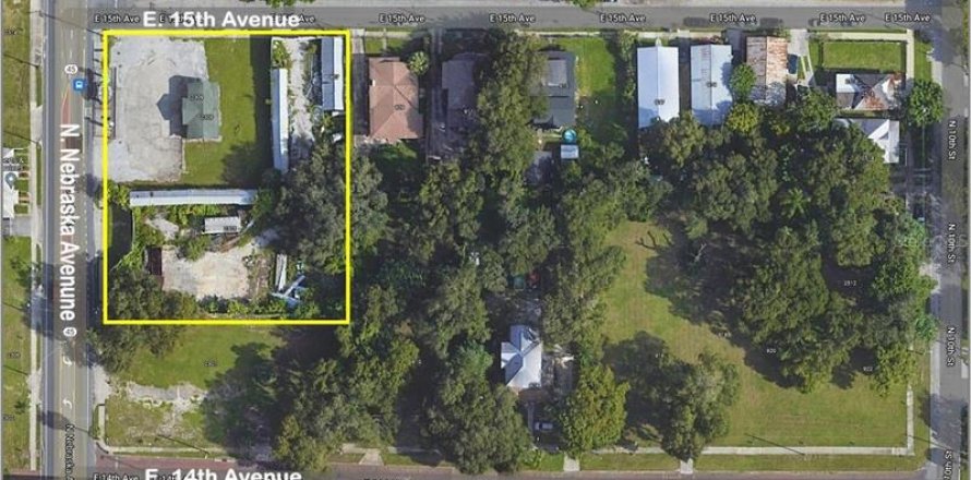 Commercial property in Tampa, Florida 80.27 sq.m. № 225784