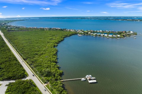 Land in Stuart, Florida № 815307 - photo 3