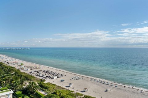 Condominio en venta en Miami Beach, Florida, 3 dormitorios, 170.66 m2 № 1188382 - foto 4