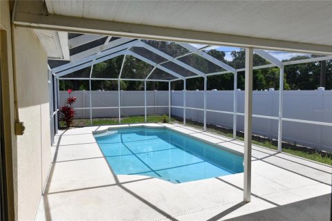 Casa en venta en Brandon, Florida, 4 dormitorios, 203.27 m2 № 1106820 - foto 10