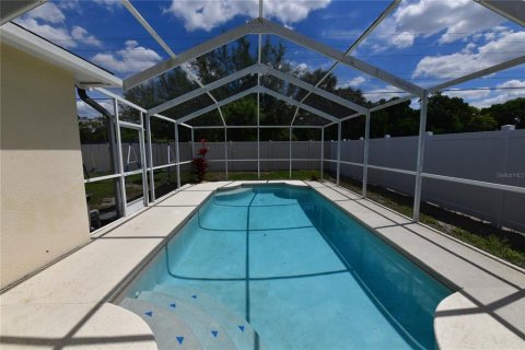 Villa ou maison à vendre à Brandon, Floride: 4 chambres, 203.27 m2 № 1106820 - photo 26