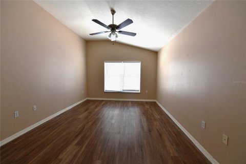 Casa en venta en Brandon, Florida, 4 dormitorios, 203.27 m2 № 1106820 - foto 13