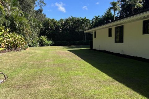 House in Delray Beach, Florida 5 bedrooms, 406.63 sq.m. № 918661 - photo 3