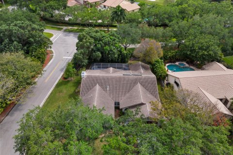 Villa ou maison à vendre à Coral Springs, Floride: 5 chambres, 263.94 m2 № 1154263 - photo 2