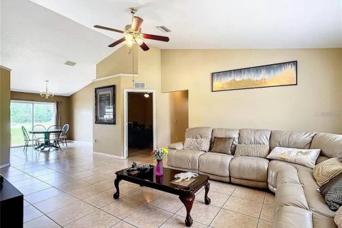 Casa en venta en Ocala, Florida, 3 dormitorios, 148.92 m2 № 1382440 - foto 3