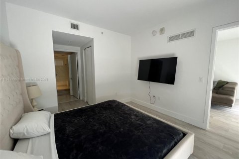 Apartment in Miami, Florida 2 bedrooms, 67.35 sq.m. № 453355 - photo 5