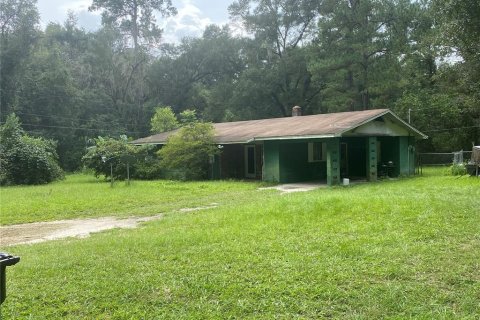 House in Gainesville, Florida 3 bedrooms, 126.16 sq.m. № 709049 - photo 1