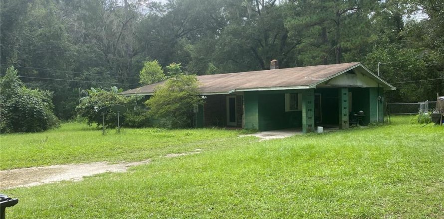 House in Gainesville, Florida 3 bedrooms, 126.16 sq.m. № 709049