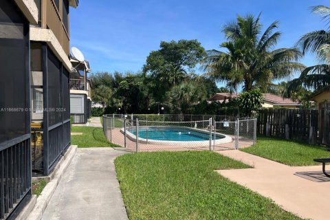 Copropriété à louer à Coral Springs, Floride: 2 chambres, 117.06 m2 № 1384439 - photo 29