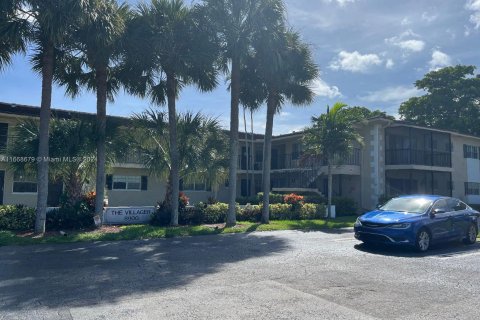 Copropriété à louer à Coral Springs, Floride: 2 chambres, 117.06 m2 № 1384439 - photo 3