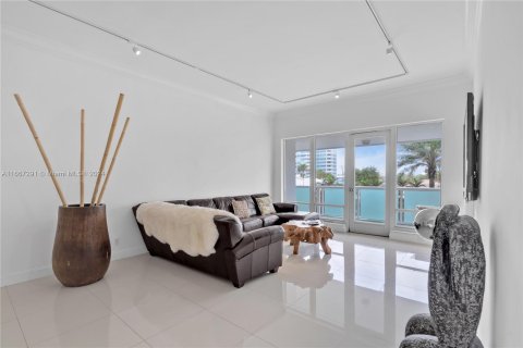 Copropriété à vendre à Fort Lauderdale, Floride: 2 chambres, 139.35 m2 № 1384479 - photo 14