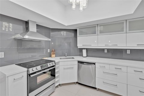 Copropriété à vendre à Fort Lauderdale, Floride: 2 chambres, 139.35 m2 № 1384479 - photo 9