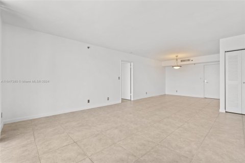 Copropriété à vendre à Aventura, Floride: 2 chambres, 98.66 m2 № 1330676 - photo 6