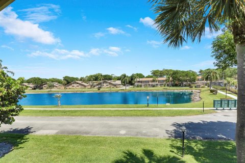 Adosado en venta en Jupiter, Florida, 4 dormitorios, 189.99 m2 № 1173003 - foto 9