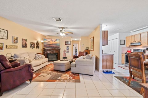 Casa en venta en West Palm Beach, Florida, 2 dormitorios, 116.13 m2 № 1179742 - foto 11