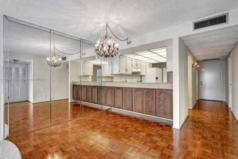 Copropriété à vendre à Boca Raton, Floride: 2 chambres, 104.98 m2 № 1348624 - photo 22