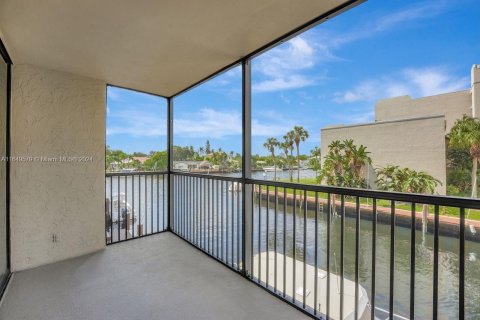 Copropriété à vendre à Boca Raton, Floride: 2 chambres, 104.98 m2 № 1348624 - photo 12