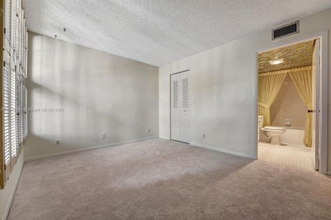 Condo in Boca Raton, Florida, 2 bedrooms  № 1348624 - photo 2