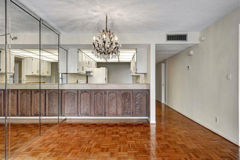 Condo in Boca Raton, Florida, 2 bedrooms  № 1348624 - photo 21