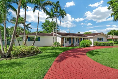 Villa ou maison à vendre à Palmetto Bay, Floride: 4 chambres, 222.69 m2 № 1293539 - photo 8