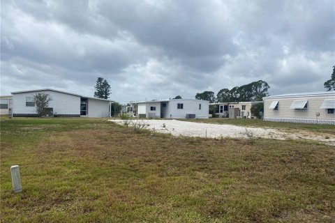 Terreno en venta en North Port, Florida № 1192532 - foto 3