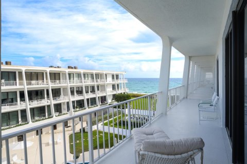 Copropriété à vendre à Palm Beach, Floride: 3 chambres, 173.54 m2 № 976474 - photo 23