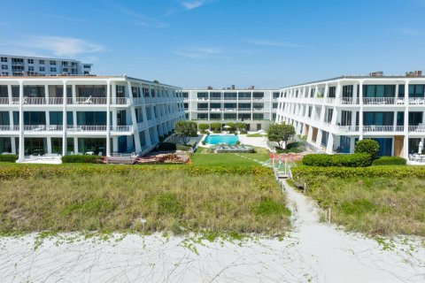 Copropriété à vendre à Palm Beach, Floride: 3 chambres, 173.54 m2 № 976474 - photo 8