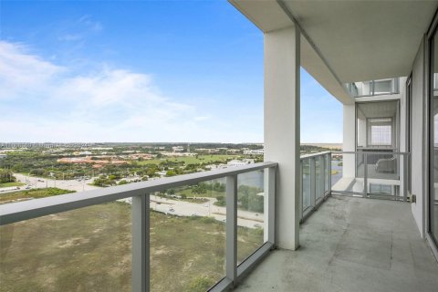 Copropriété à vendre à Sunrise, Floride: 2 chambres, 97.55 m2 № 1231930 - photo 21