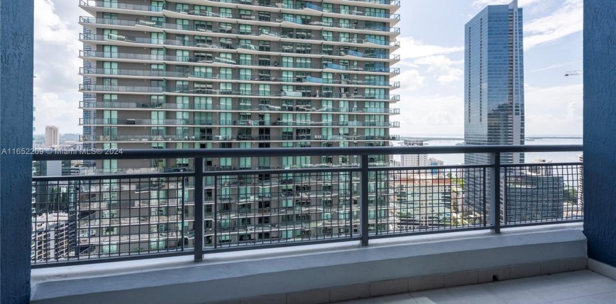 Condo à Miami, Floride, 1 chambre  № 1345677