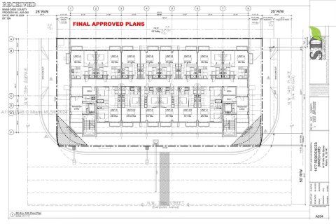 Propiedad comercial en venta en Miami, Florida № 1345053 - foto 8