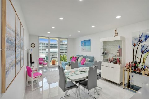 Condominio en venta en South Palm Beach, Florida, 2 dormitorios № 1332522 - foto 8