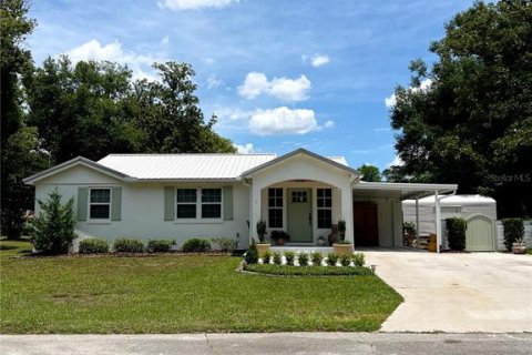 Casa en venta en DeBary, Florida, 3 dormitorios, 128.21 m2 № 1382483 - foto 1