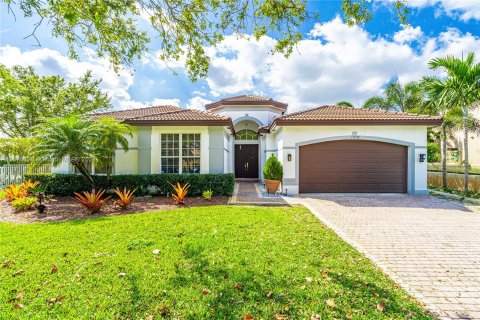 Villa ou maison à vendre à Miramar, Floride: 5 chambres, 274.15 m2 № 1141882 - photo 12