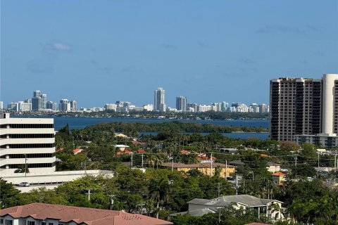Купить кондоминиум в Норт-Майами, Флорида 2 спальни, 117.06м2, № 1142021 - фото 8