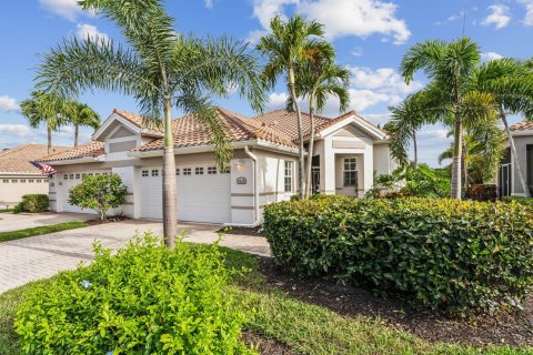 Villa ou maison à vendre à Fort Myers, Floride: 2 chambres, 154.78 m2 № 1100273 - photo 24
