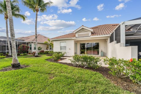 Villa ou maison à vendre à Fort Myers, Floride: 2 chambres, 154.78 m2 № 1100273 - photo 12