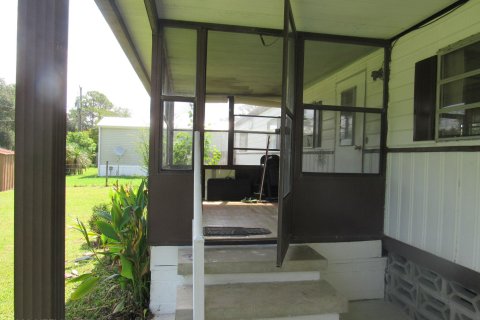 House in Crescent City, Florida 1 bedroom, 41.81 sq.m. № 769616 - photo 4